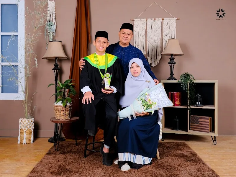Mengabadikan Cilacap: Rahayu Photo, Tempat Mengingat Kenangan yang Tak Terlupakan